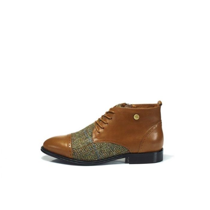 Chestnut Buffalo Leather Desert Boots With Harris Tweed Upper